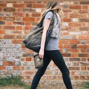 India Hicks the Chameleon Tote and Clutch New